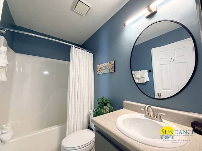 Building Photo - Furnished Waterfront Condo with Bay Views Near Eglin & Hurlburt!