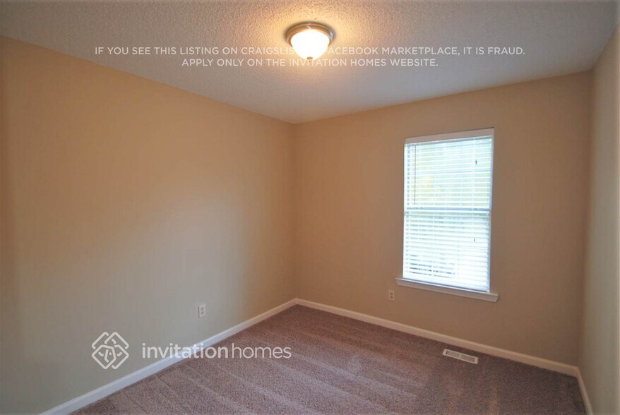 Building Photo - 6317 Mitchell Creek Dr