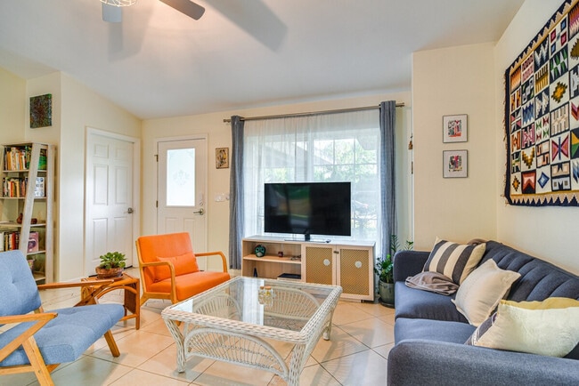 Building Photo - 7100 6th Ave N