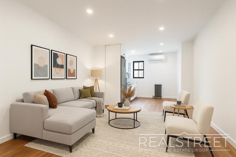 Building Photo - Brand New 2 Bed with Private Yard Bed Stuy...