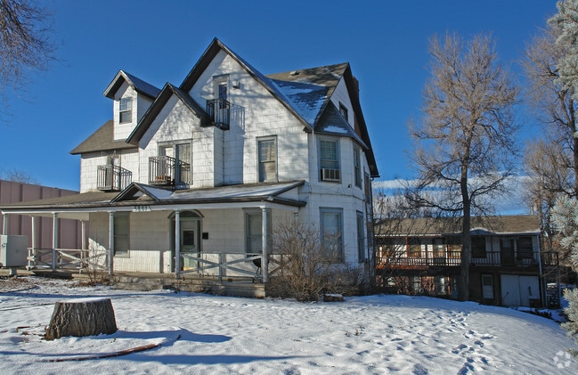 Building Photo - Rapp Street Apts.