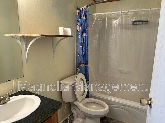 Building Photo - 101 Caudle Ln