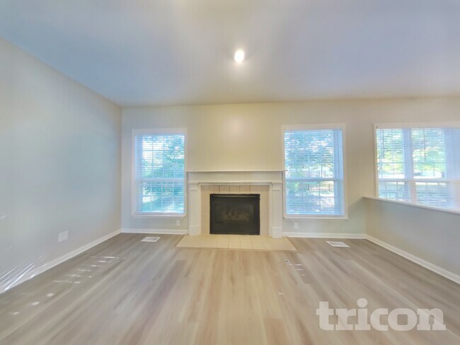 Building Photo - 202 Harris Ct