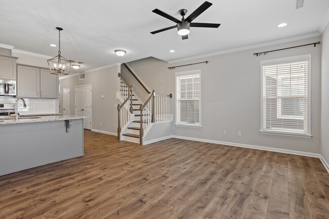 Building Photo - 6512 Perry Creek Rd