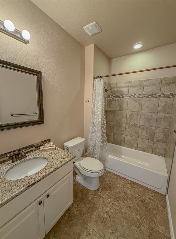 Building Photo - 300 Western Sky Trail