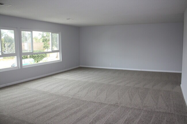 Building Photo - Property Rochester