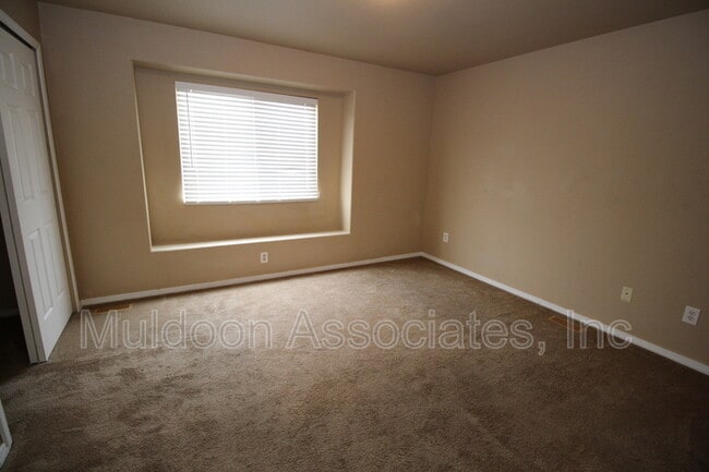 Building Photo - 7829 Antelope Valley Point