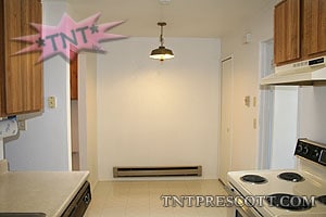 Building Photo - 1430