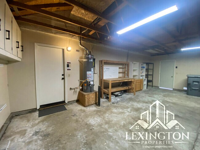 Building Photo - Lovely Updated, 3BD/2BA Home Available in Rocklin, off Stanford Ranch Rd. near Breen Park!