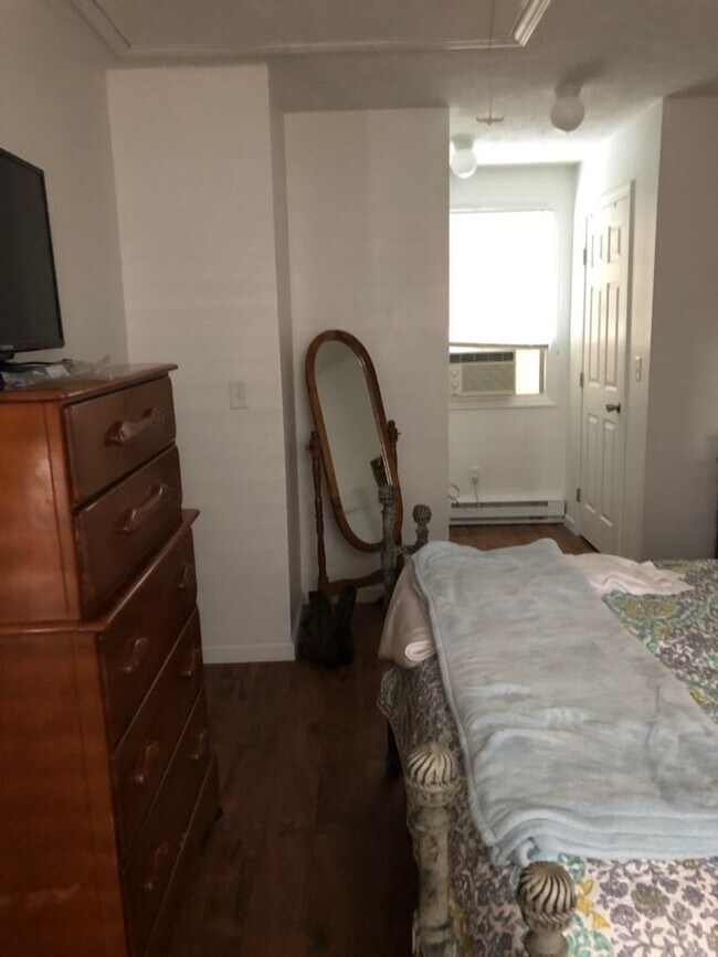 Building Photo - Wiles Hills - 1 Bedroom apartment -Availab...