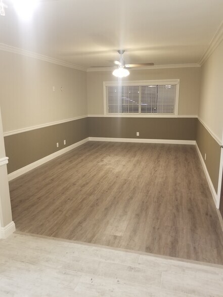 Building Photo - 276 S Sierra Madre Blvd