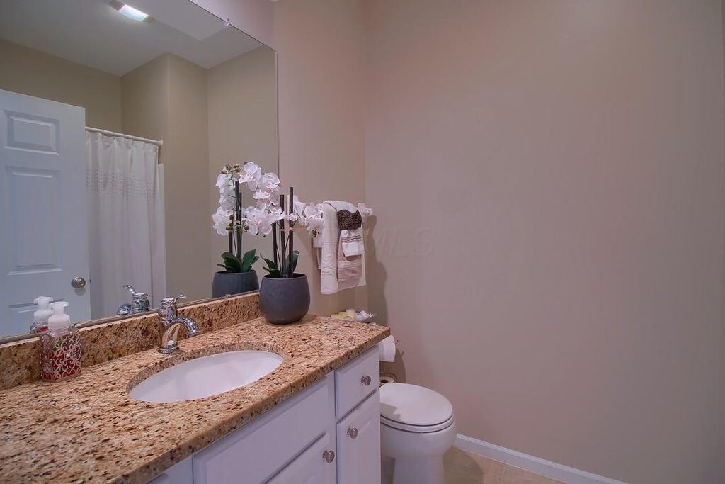 Building Photo - 7016 Old Bridge Ln E