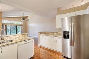 Building Photo - 6310 NW 58th Way