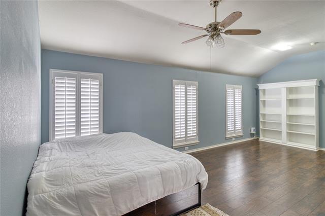 Building Photo - 8755 Sunset Trace Dr