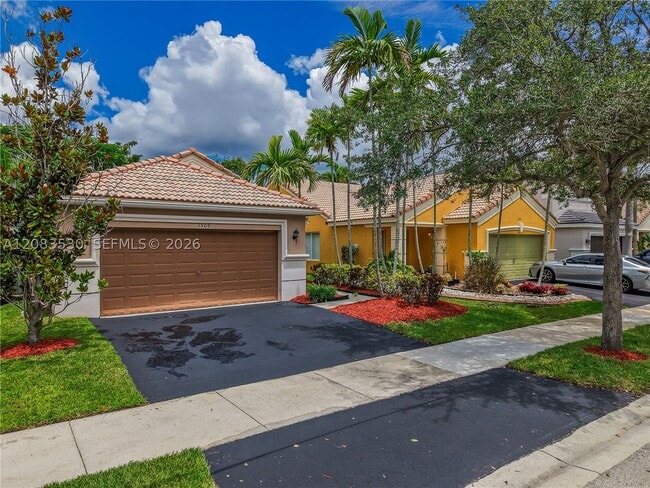 Building Photo - 1509 Canary Island Dr