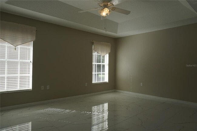 Building Photo - 500 Vista Oaks Way