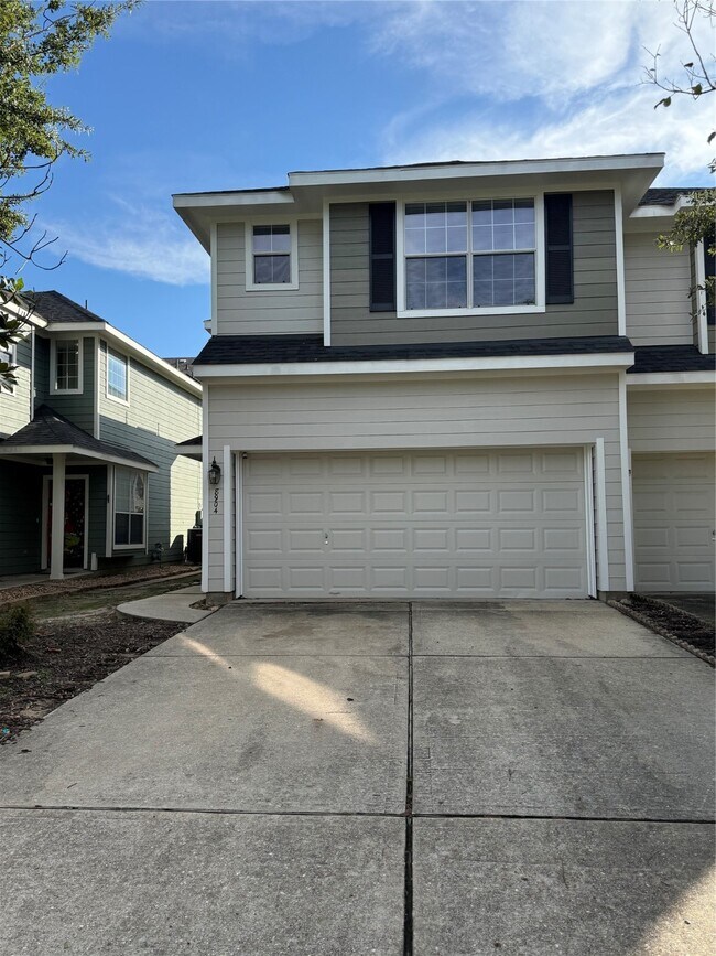 Primary Photo - 8904 Elm Drake Ln