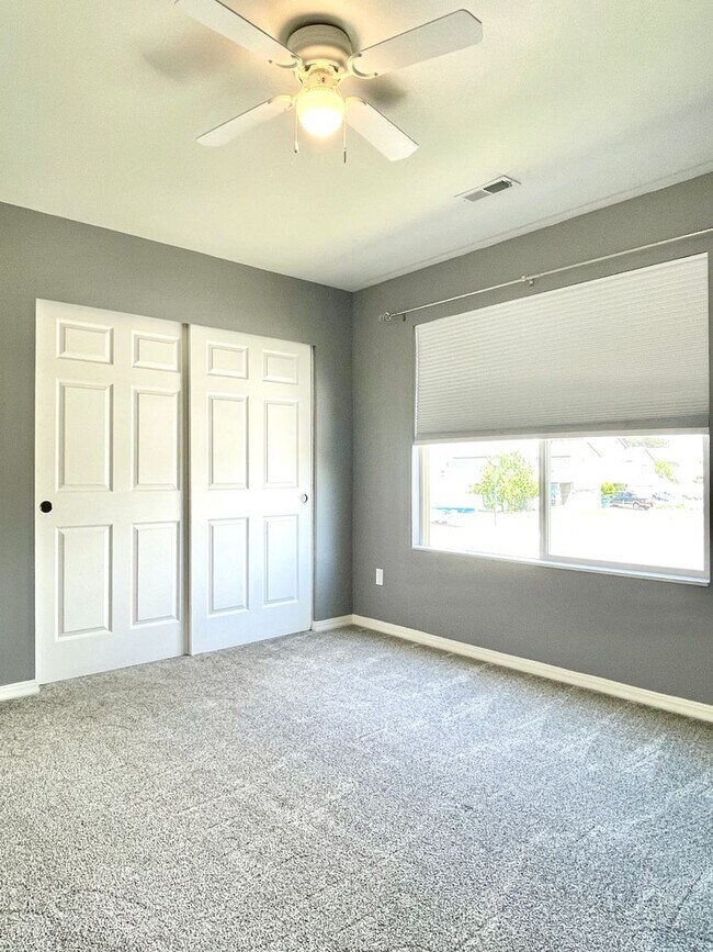 Building Photo - Spacious 3 Bed Home Near Hill AFB & I-15 – RV Parking + Fenced Yard
