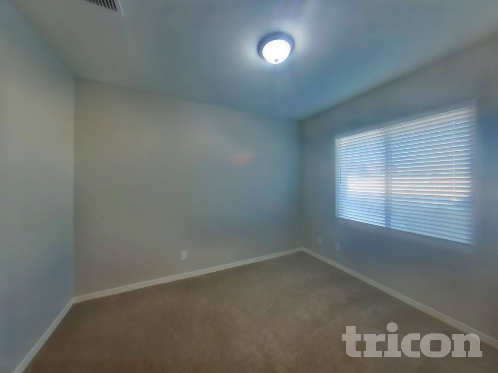 Building Photo - 19401 N Nocera Rd