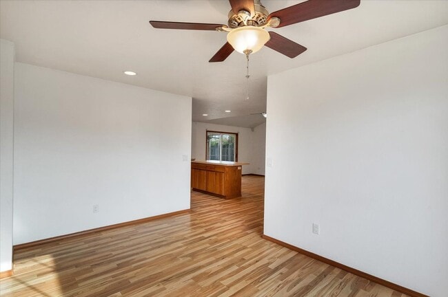 Building Photo - 3133 19th Ave SE