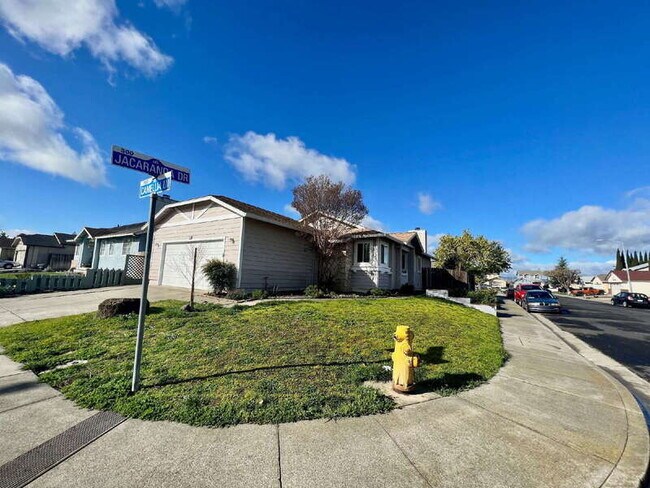 Building Photo - 1180 Camellia Ln