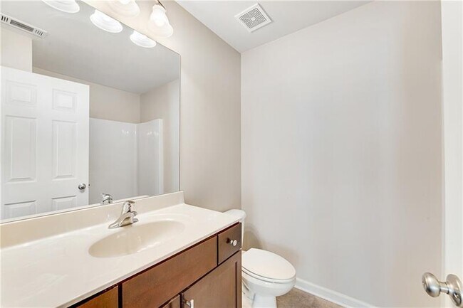 Building Photo - 2405 Sardis Chase Ct