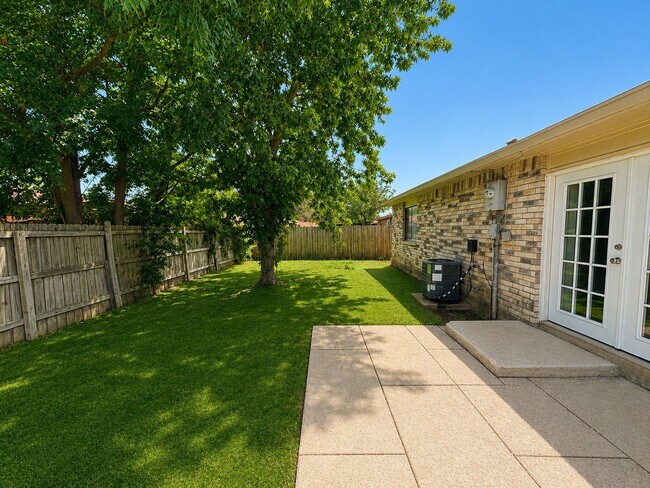 Building Photo - 3 Bedroom Single Family Home for rent  in Allen!