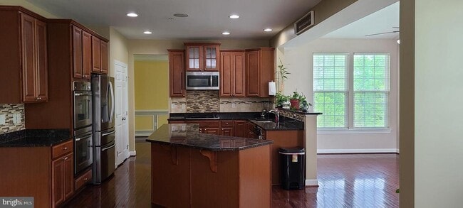 Building Photo - 4506 Nightingale Ct