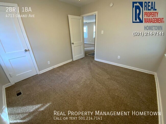 Building Photo - Newly Renovated 2-Bed 1-Bath Home in Littl...