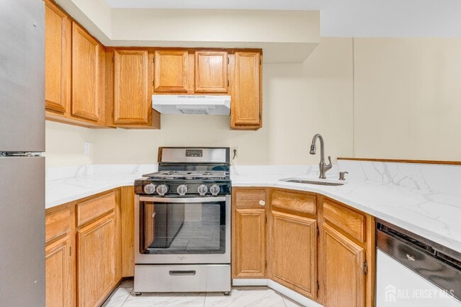 Building Photo - 267 Shady Oak Ct