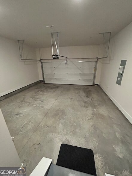 Building Photo - 2540 Mountain Ash Ln