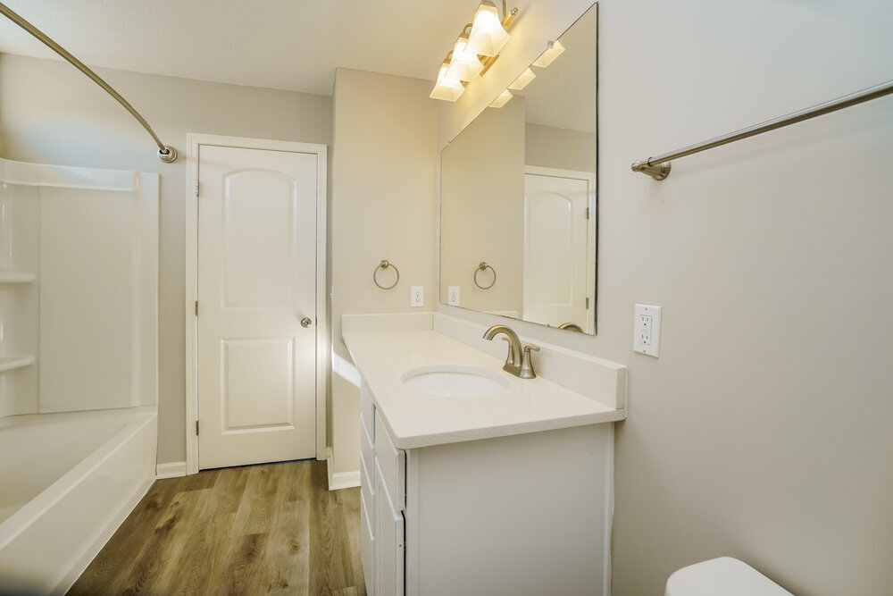 Building Photo - 259 Glen Crossing Dr
