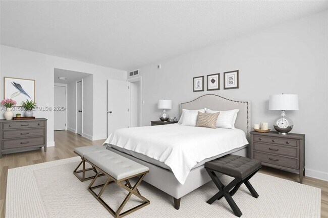 Building Photo - 18081 Biscayne Blvd