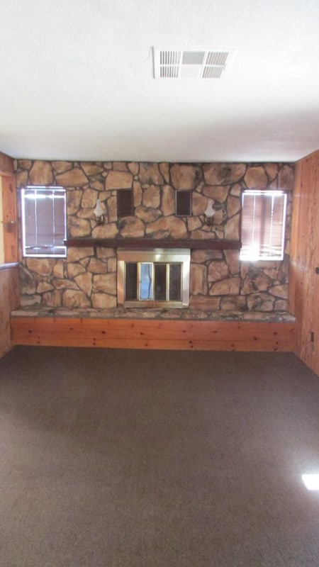 Building Photo - 2520 Bernice Dr