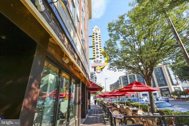 Building Photo - 6403 Tone Dr