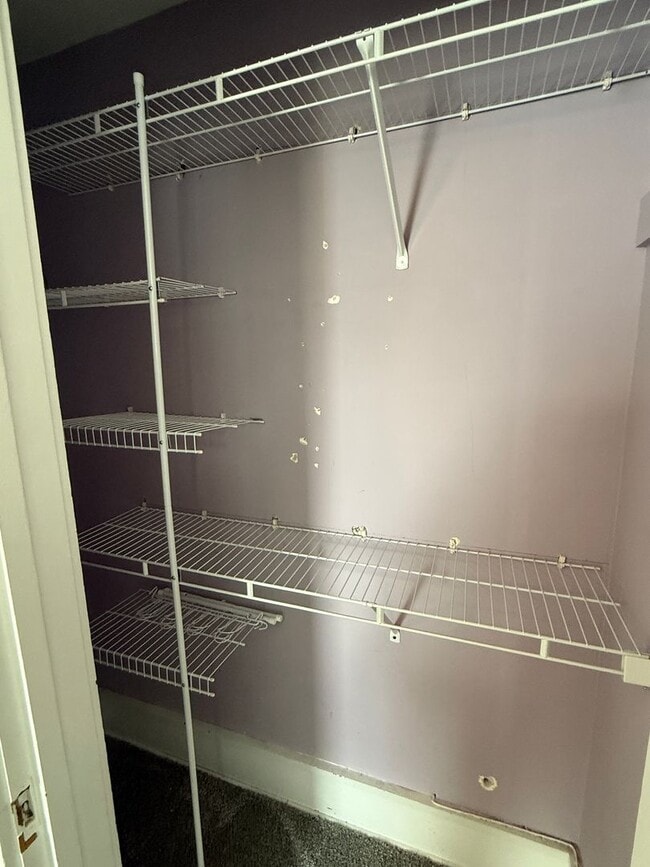 Building Photo - For Rent: Spacious 4-Bedroom Home in Moline, IL – $1,750/month