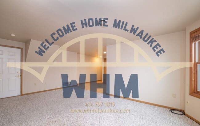 Building Photo - Bay View Gem: Convenience & Comfort Await!