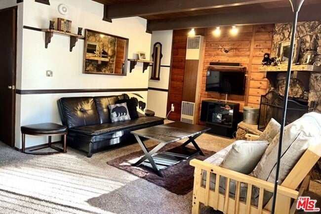 Building Photo - 42534 La Placida Ave