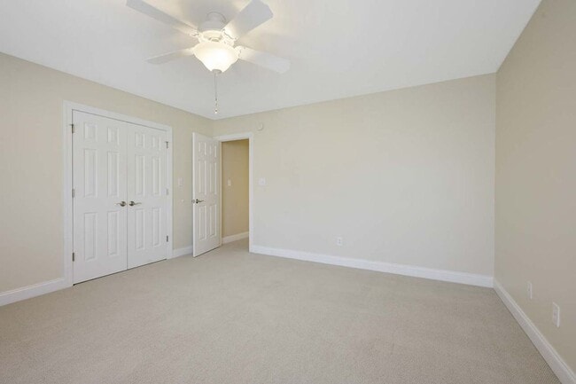 Building Photo - Custom Home in Fantastic Neighborhood!