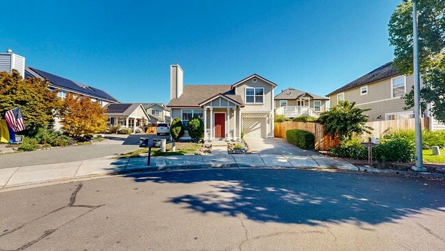 Building Photo - Beautiful 3 Bedroom 2.5 Bath Single Family...