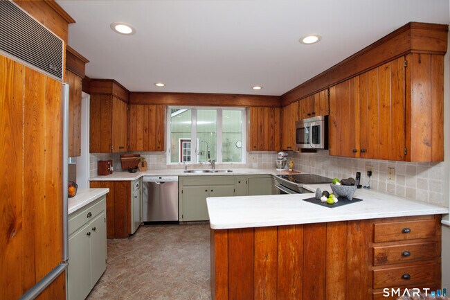 Building Photo - 187 Wildcat Rd