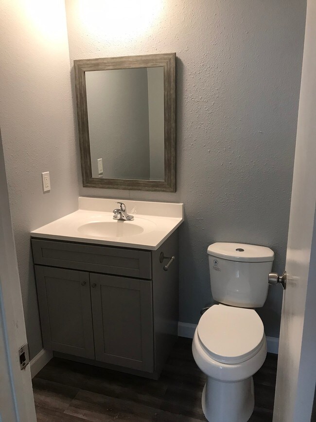 Building Photo - 3938 E Olive Ave