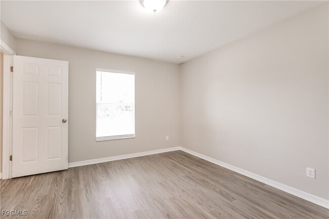 Building Photo - 7470 Franzino Ave