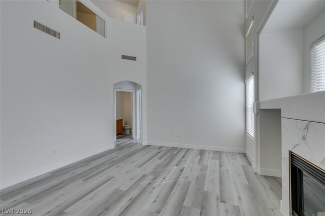 Building Photo - 1581 Peaceful Pine St