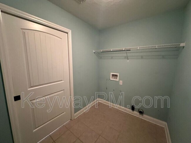 Building Photo - 5023 Trickling Creek Dr