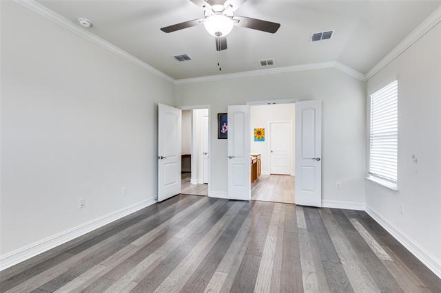 Building Photo - 2502 Wallingford Dr