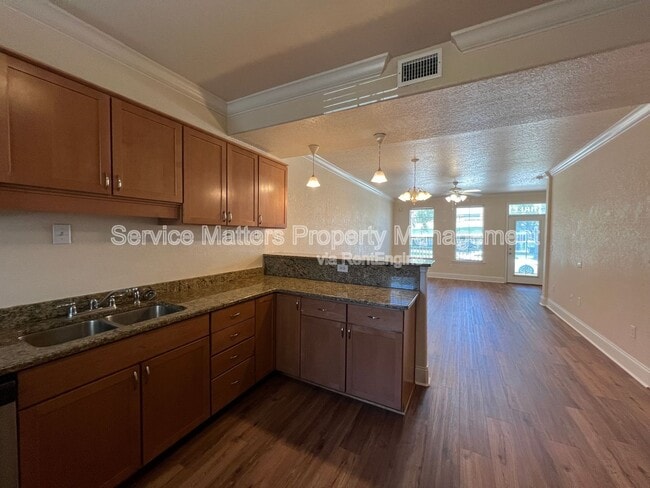 Building Photo - 1020 N Hayne St
