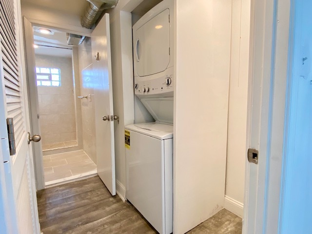 Walk-in Closet / Laundry - 2019 N 2nd St