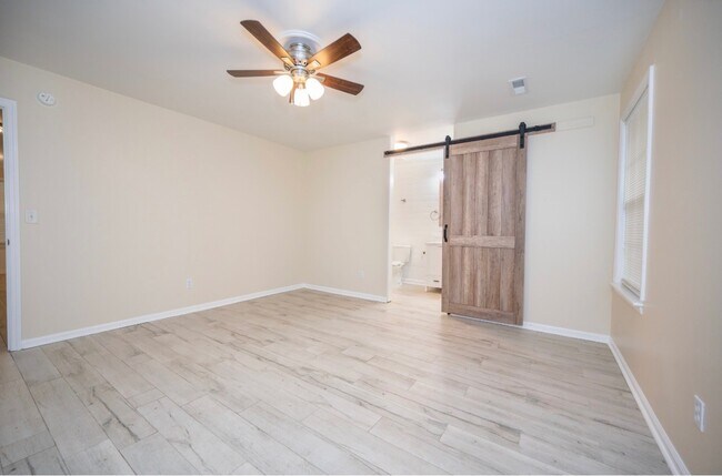 Building Photo - 1782 Dogwood Rd