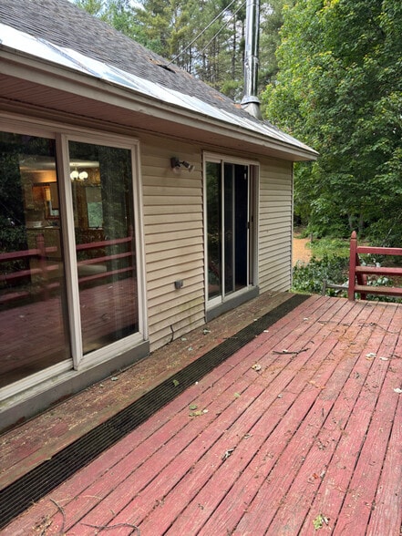 Building Photo - 19 Lovewell Pond Rd